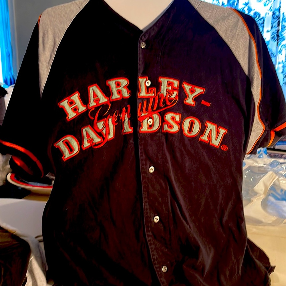 A real nice Harley Davison button-down Tackle Twill (embroidered front) shirt